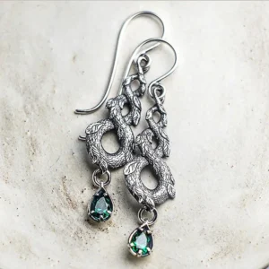 Huitan Vintage 8-Shaped Twist Drop Earrings with Green CZ Leaf Design