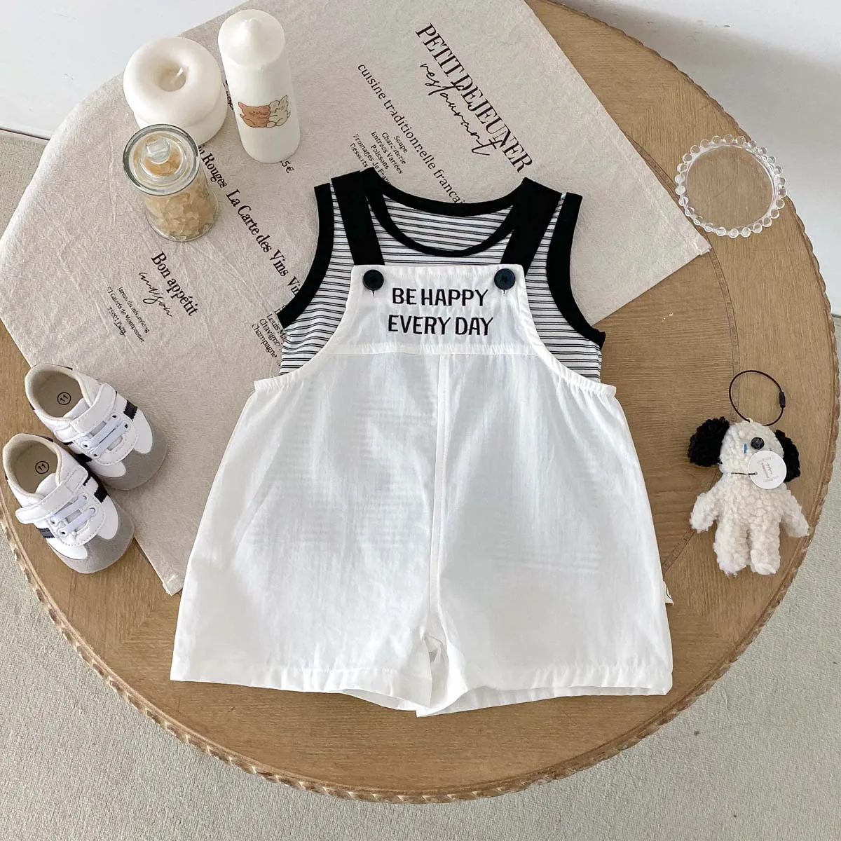 Korean version of summer baby white suspenders striped vest T-shirt jacket 2 suit, boys and girls basic leisure 2 suit, very sui - Image 4