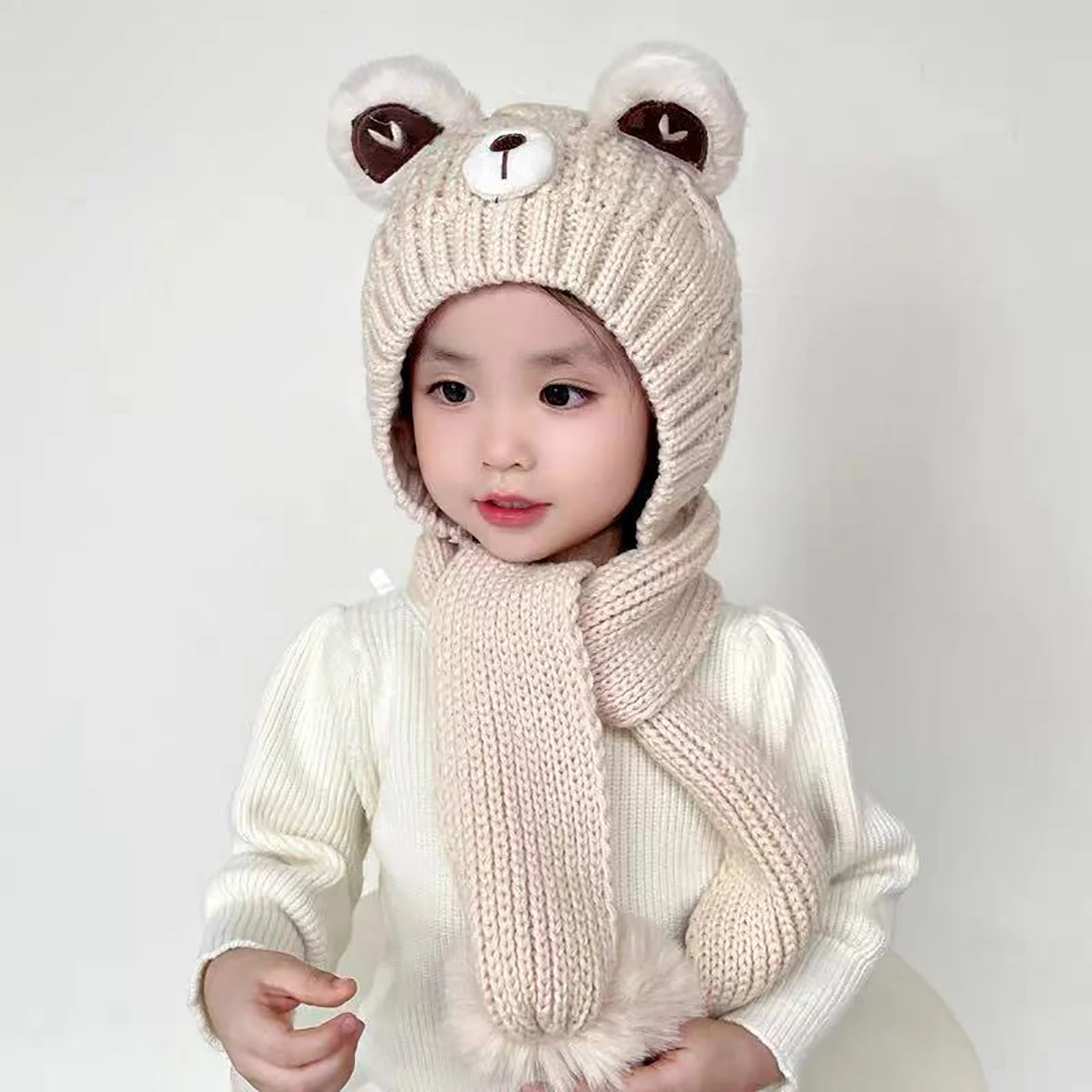 Winter Kids Knit Scarf Hat Set - Cute Bear Design - Image 3