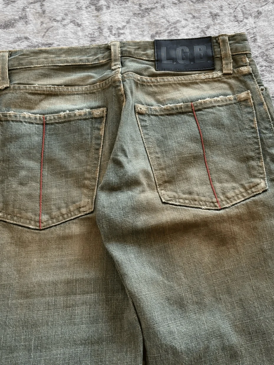 Retro Style Micro-Horn Straight Jeans - Image 5