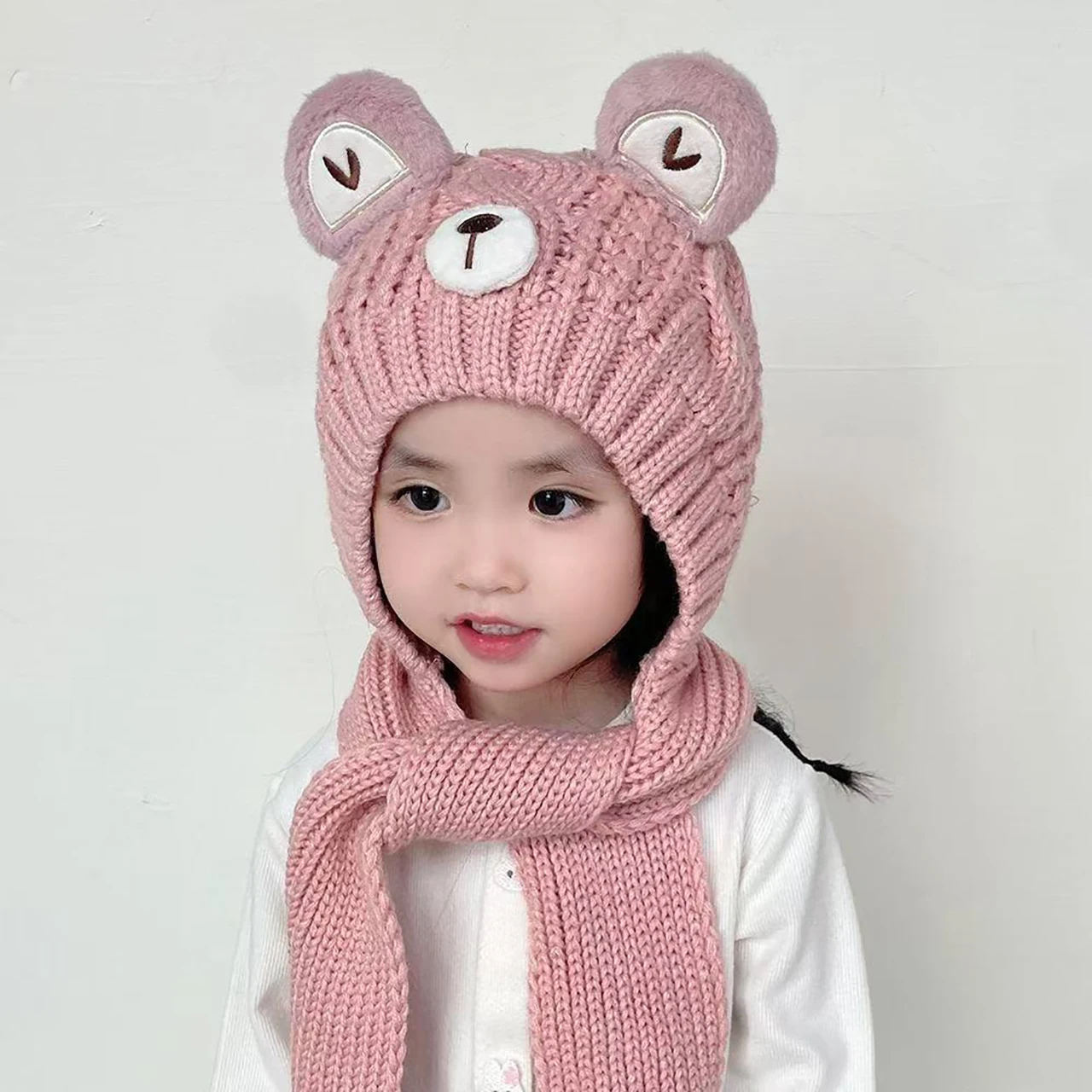 Winter Kids Knit Scarf Hat Set - Cute Bear Design - Image 7