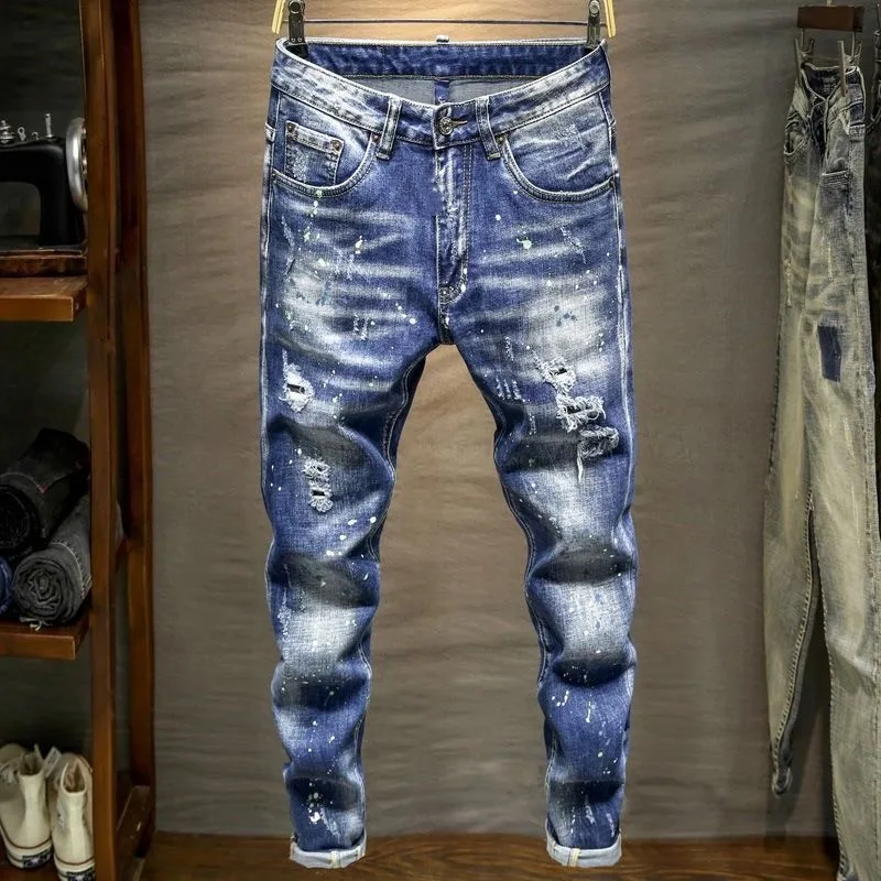 Men's Straight Leg Ripped Denim Jeans