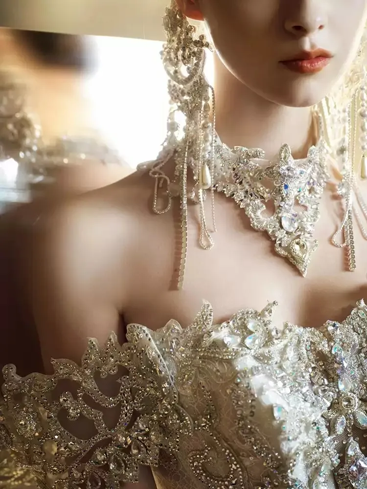 One-shoulder heavy Industry luxury haute couture new textured large tail main fabric dress - Image 5