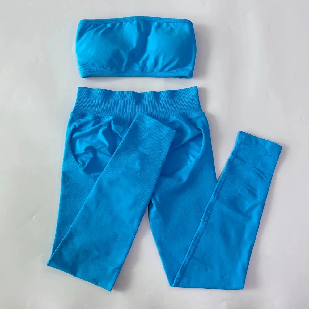 Women's Backless Sports Bra and Shorts Set - view 25