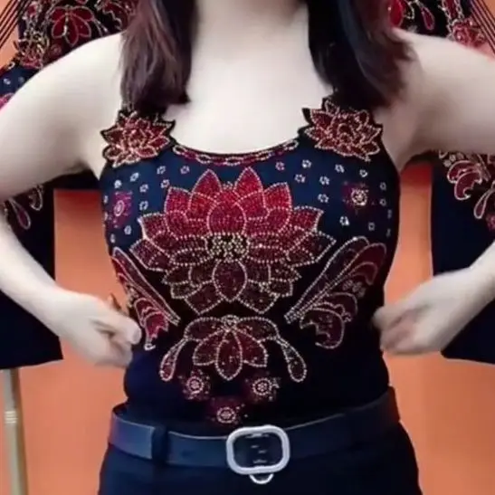Sexy Summer Backless Tank Tops European Style Bright Diamond Camisole Vest For Women Sleeveless Suspender Bottom Shirt - Image 2