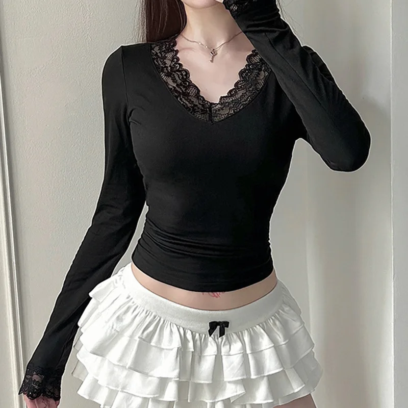 Women's Lace Patchwork V-Neck Long Sleeve Tee - view 6