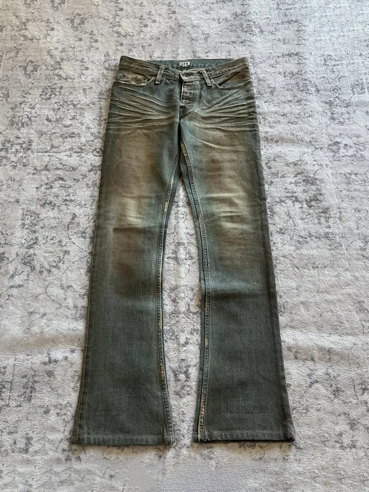 Retro Style Micro-Horn Straight Jeans