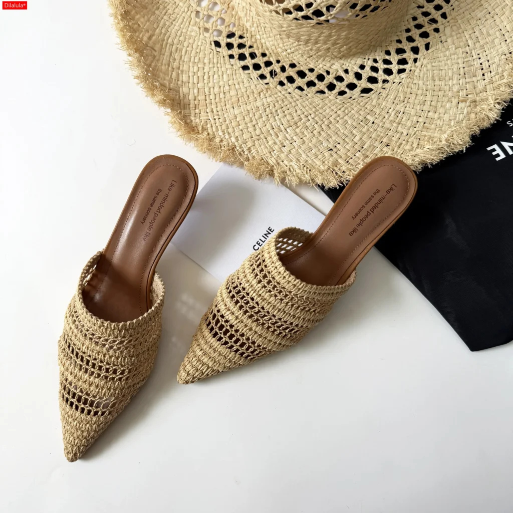 Straw‑Weave Summer Mules with Sheepskin Insole – Medium Heel