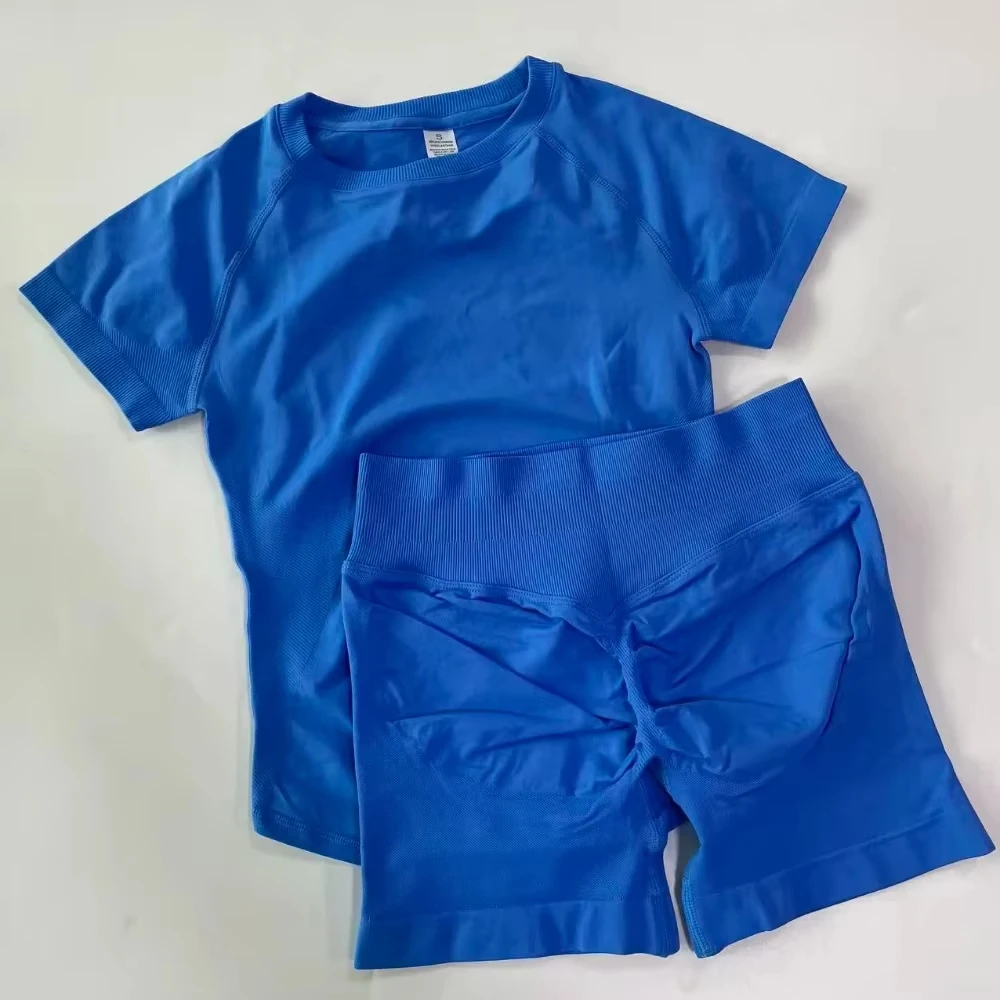 Women's Seamless Tee and Scrunch Joggers Set - view 9