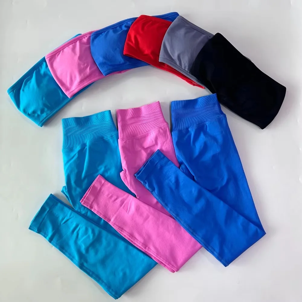 Women's Backless Sports Bra and Shorts Set - view 2