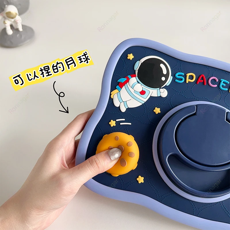 Cartoon Astronaut Case for iPad 6th / 5th Generation 9.7 inch 2018/2017 iPad Air 2 Case Rotating Kickstand Silicone Case Kids - Image 2