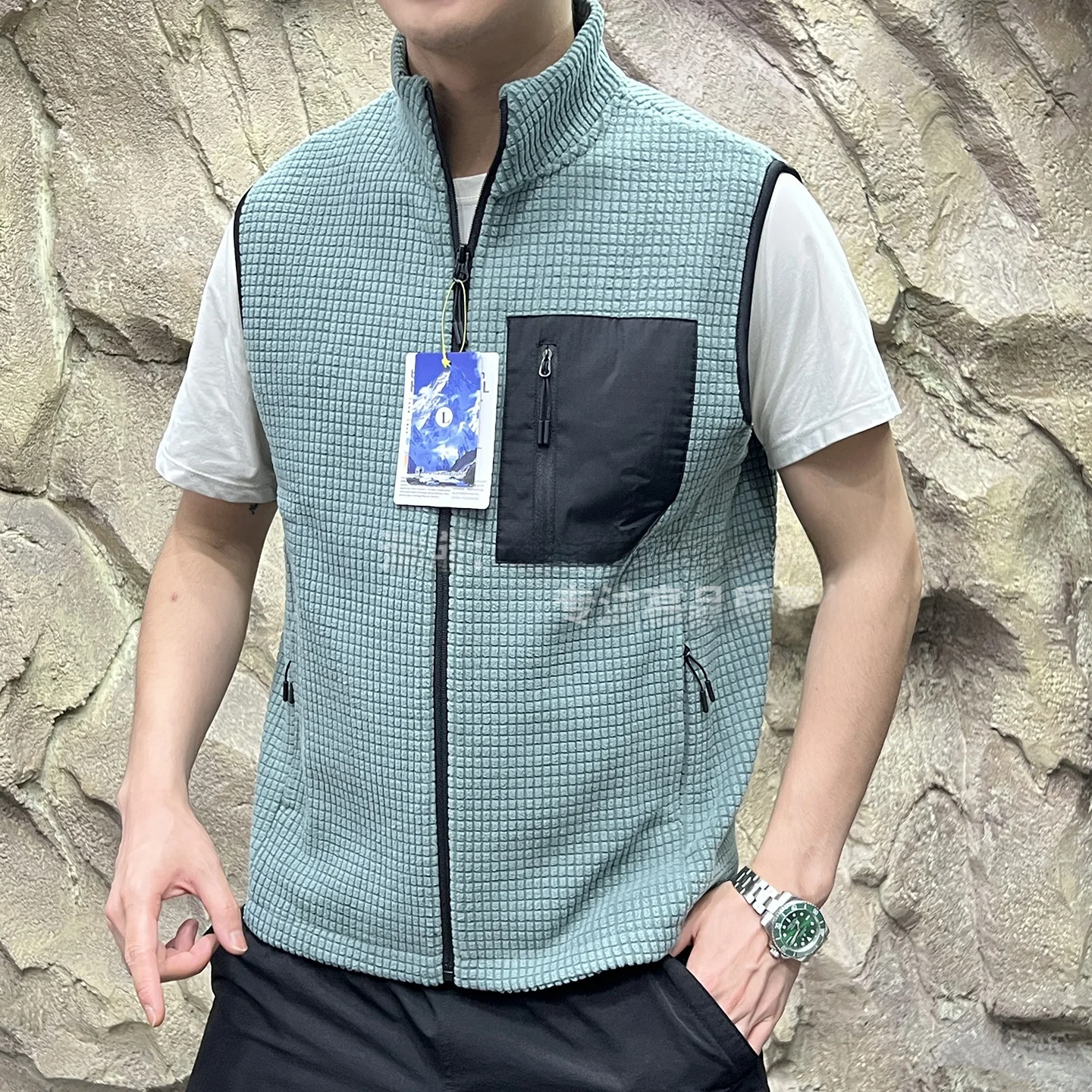 Double-Sided Fleece Windproof Vest - Image 6