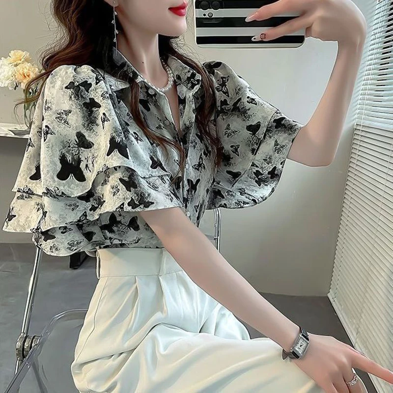 Women's Printed Butterfly Sleeve Blouse - view 7