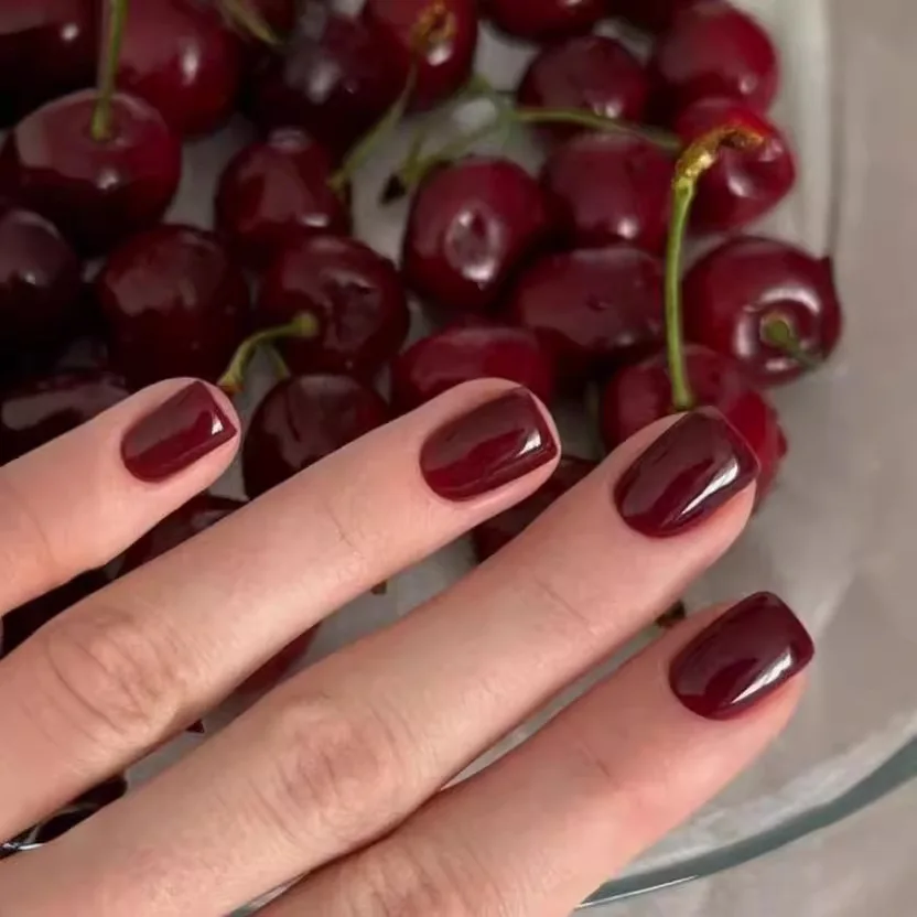 24pcs Wine Red Short Square Press‑On Nail Tips – Full Cover, Reusable - Image 2