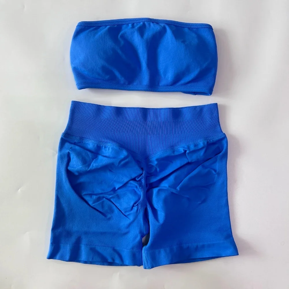 Women's Backless Sports Bra and Shorts Set - view 13
