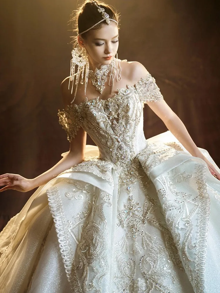 One-shoulder heavy Industry luxury haute couture new textured large tail main fabric dress - Image 3