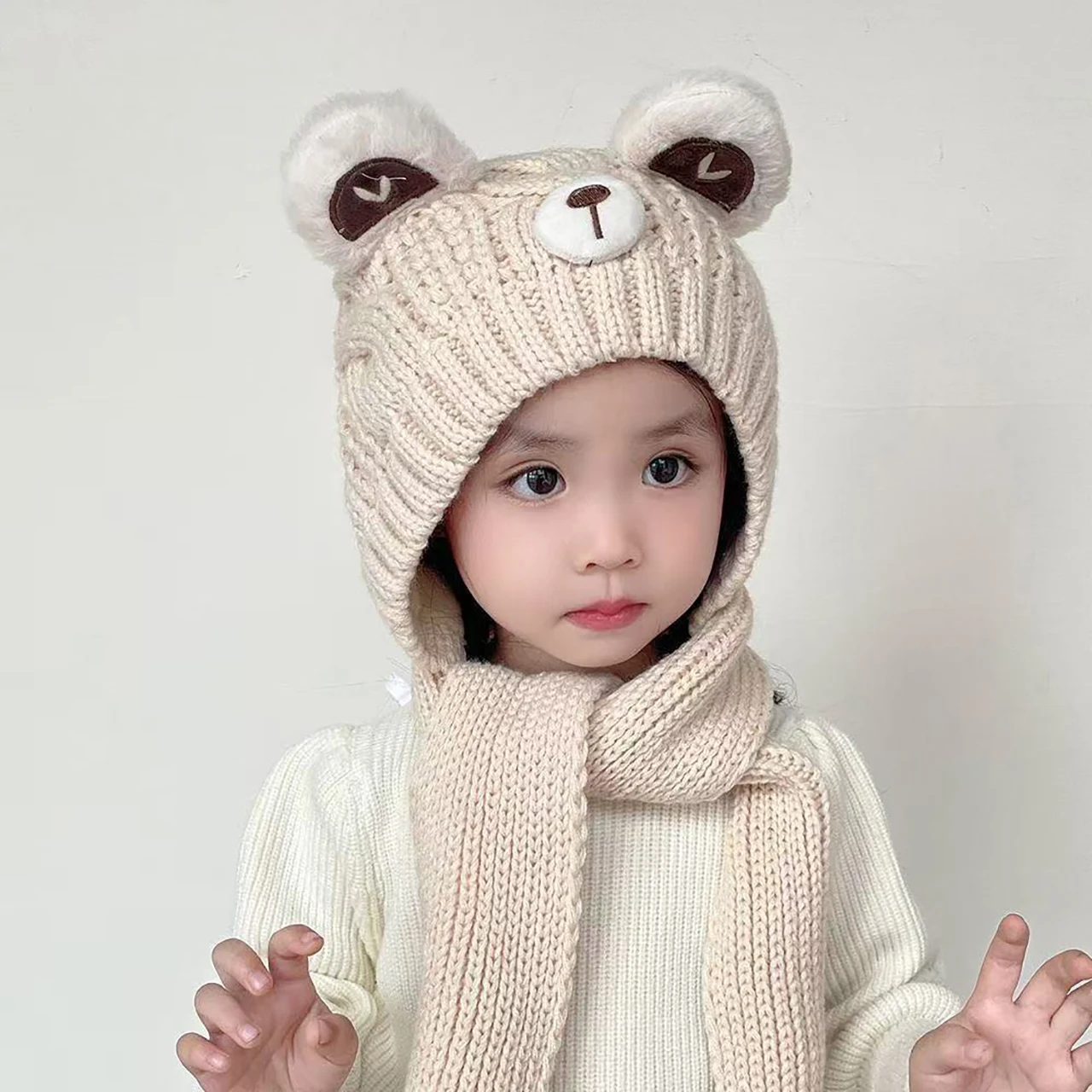 Winter Kids Knit Scarf Hat Set - Cute Bear Design - Image 8