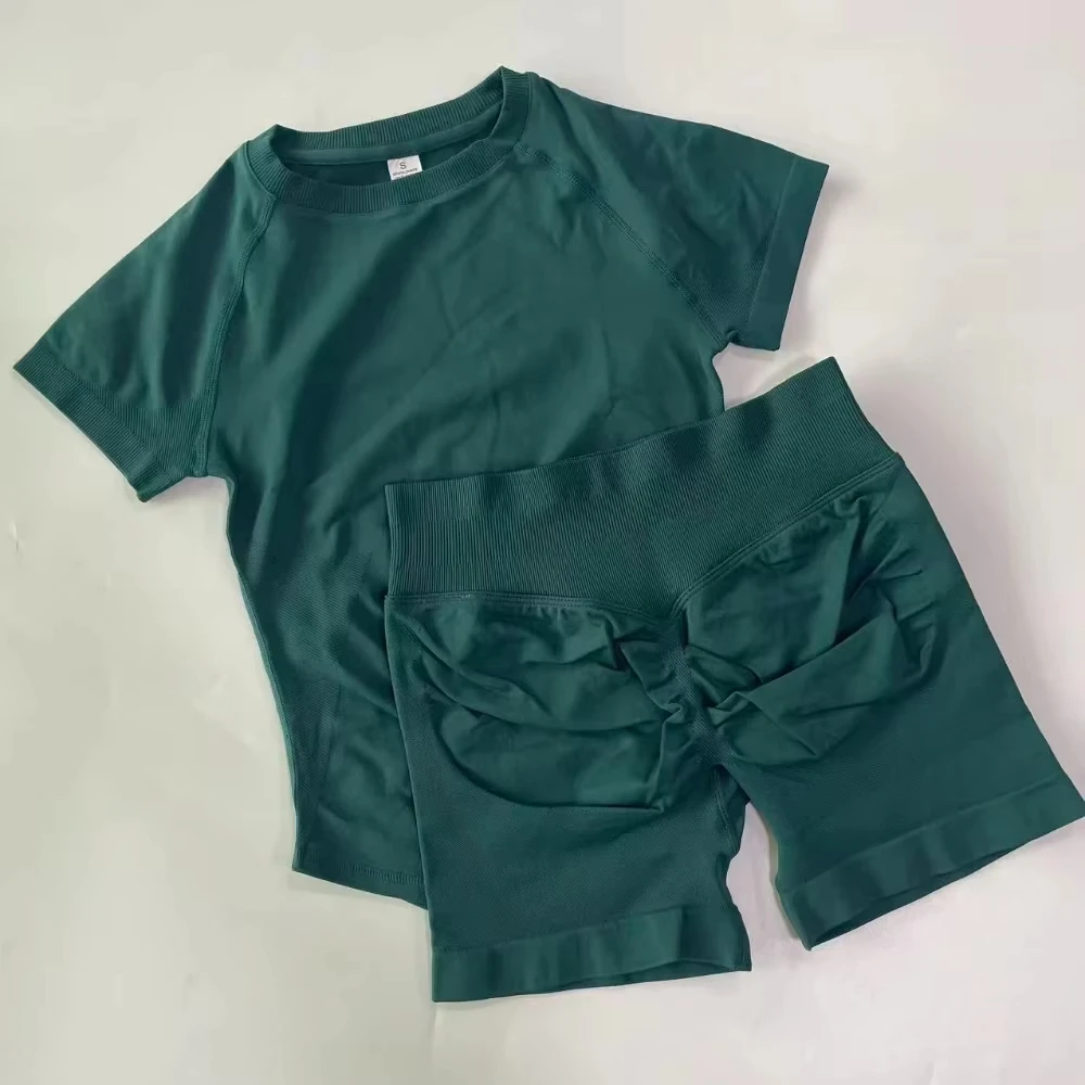 Women's Seamless Tee and Scrunch Joggers Set - view 13