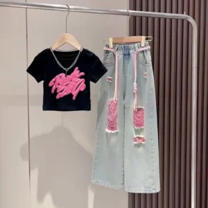 Girls' 3D Graffiti Short Sleeve Top & Ripped Denim Pants Set