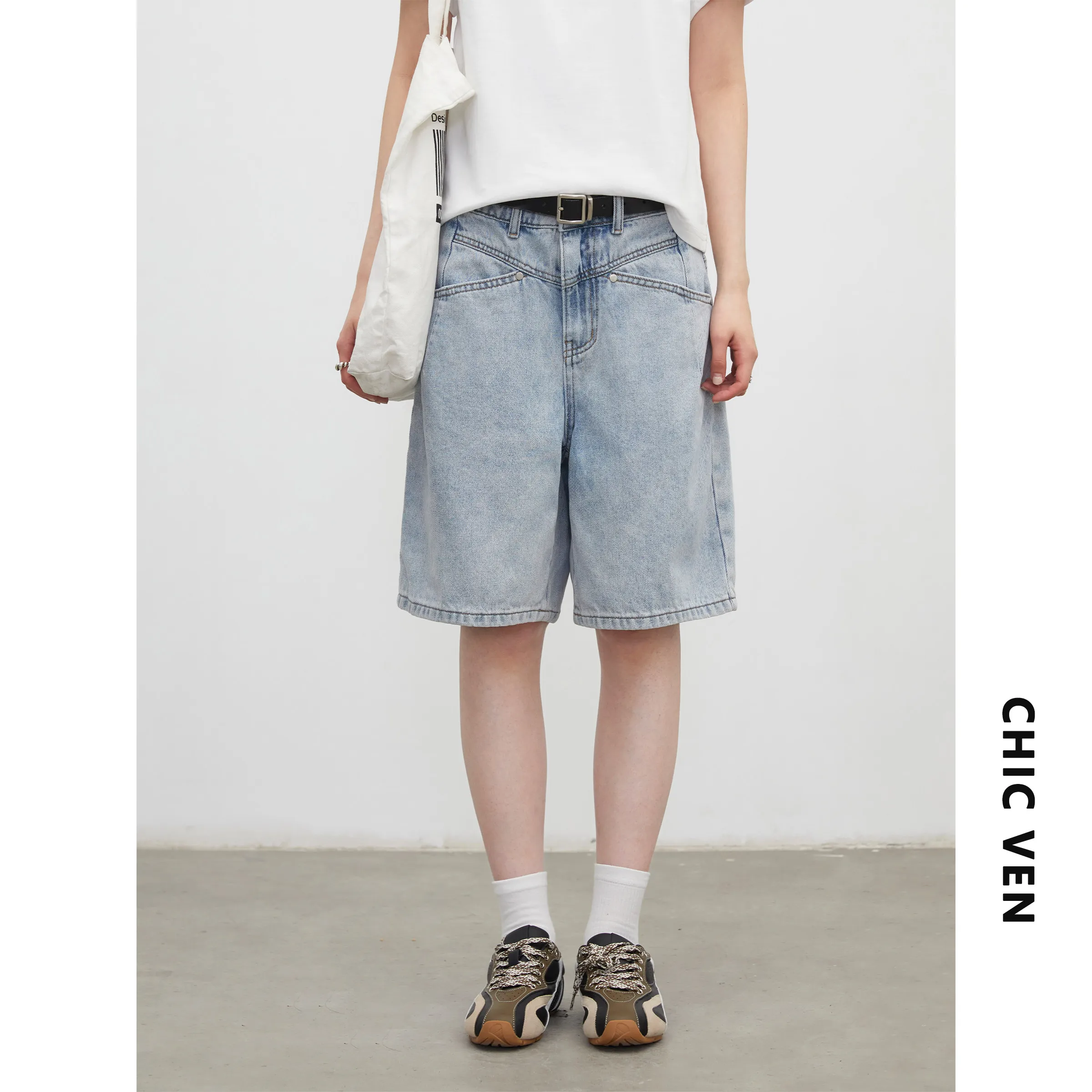 CHIC VEN Fashion Women Shorts Mid-length Blue New Dividing Line Design Retro Washed Cotton Straight Leg Short Jeans Summer 2026 - Image 7