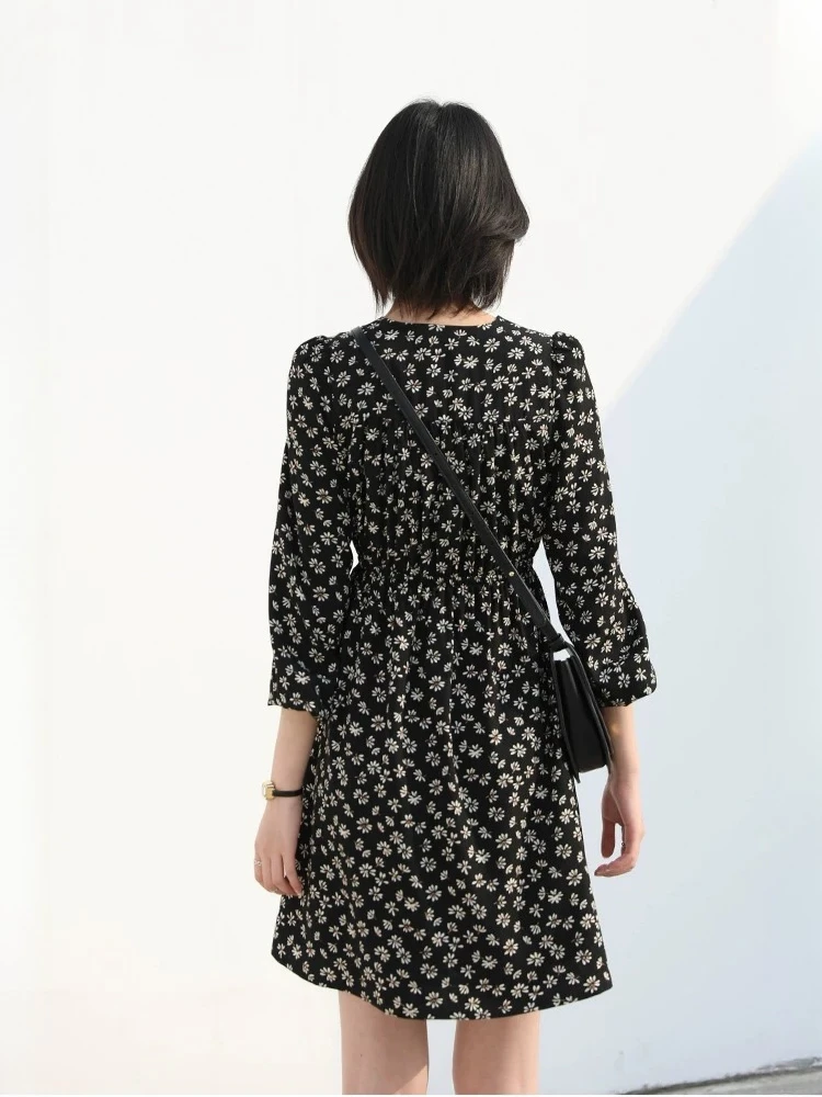 Women's Black Floral V-Neck Long Sleeve Mini Dress - view 6