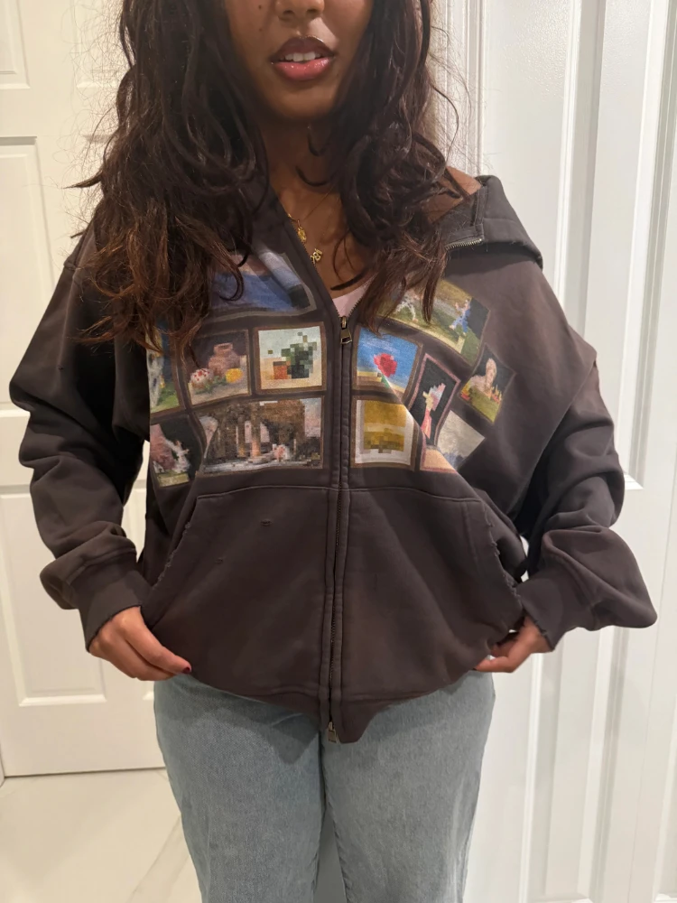 Y2K Retro Gallery Cotton Hoodie with Pixel Art Pattern - Image 5
