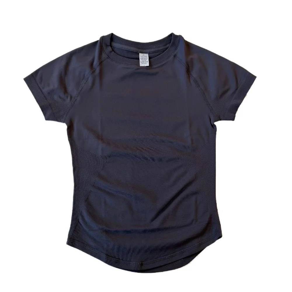 Women's Seamless Tee and Scrunch Joggers Set - view 18