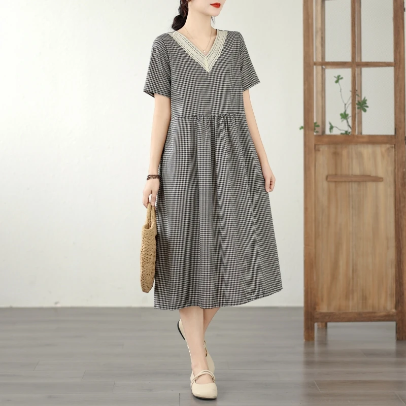 Retro Fashion Casual Plaid Dress Women Summer New V-neck Lace Splicing Loose Slimming Skirt over Knee Cotton Polyester Blend - Image 5