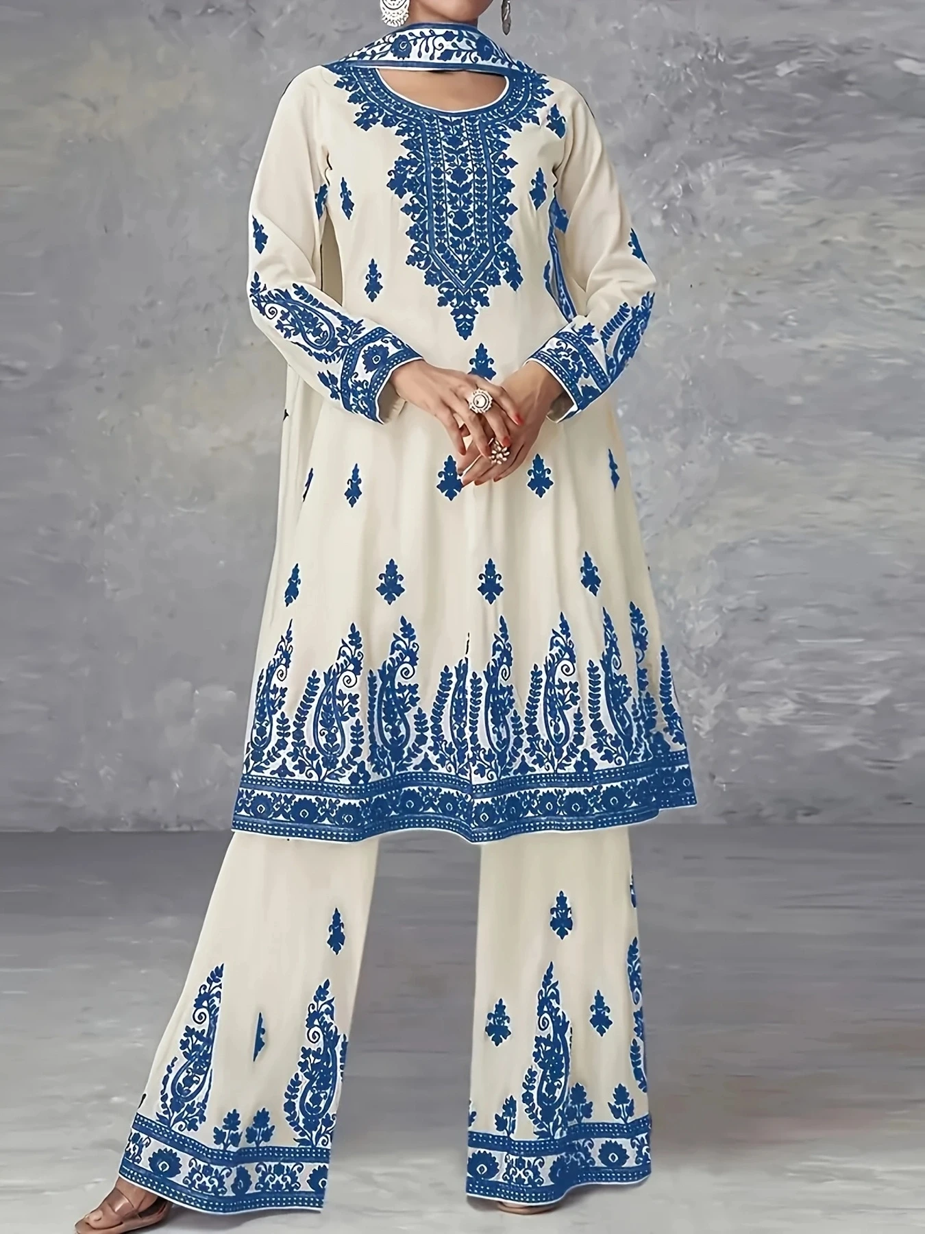 Plus Size Women's Off-White and Black Printed Three-Piece Set Ethnic Style Crew Neck Long Top Wide-Leg Pants and Headscarf Set - Image 3