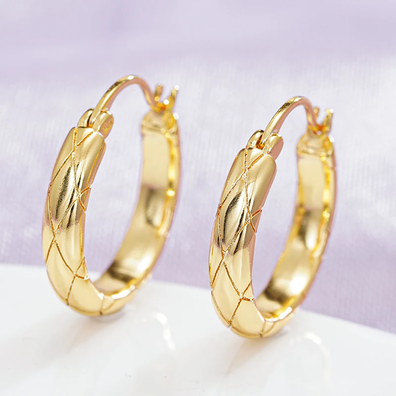 Huitan Copper Alloy Geometric Grid Hoop Earrings – Glossy Finish - Image 5