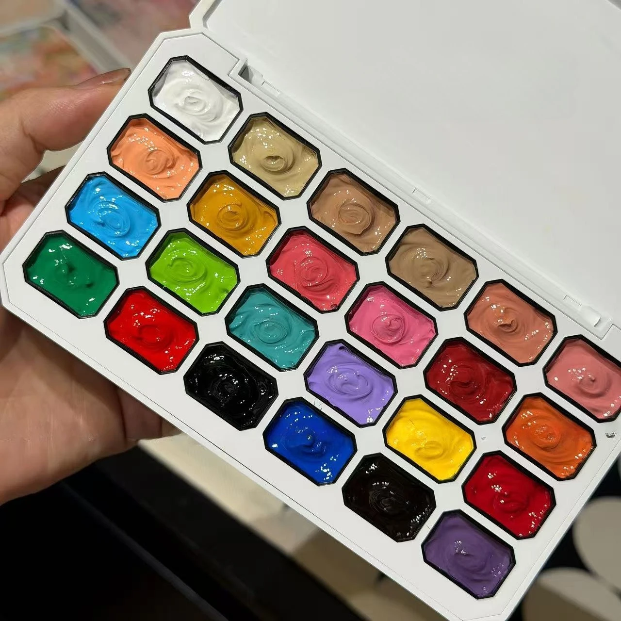 24-Color 4-in-1 Semi-Permanent Gel Nail Polish – UV/LED Soak‑Off - Image 5