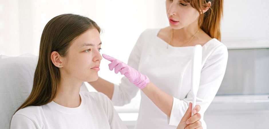 5 Skincare Habits Dermatologists Actually Recommend
