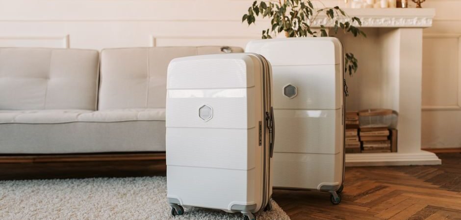 The Art of the Minimalist Suitcase: How to Pack Light Without Sacrificing Style