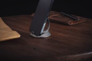 The Elevated Desk: How to Choose the Perfect Phone Stand for Your Workspace